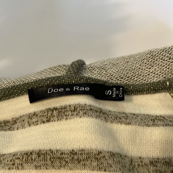 Doe & Rae Green and White Stripped Hoodie. - Picture 7 of 9